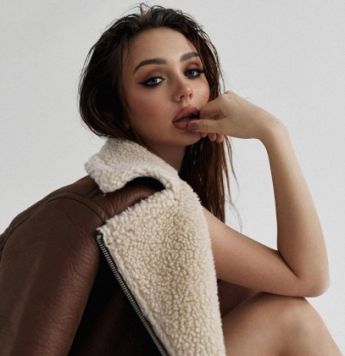 Проститутка Киева : Валя
 – фото 1